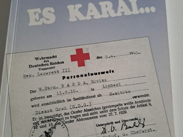 Es karāi...