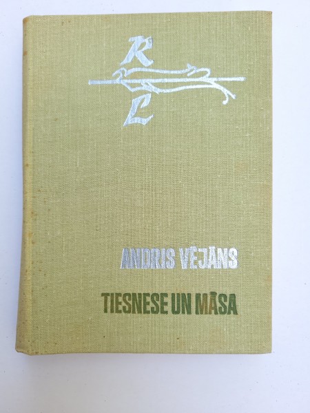 Tiesnese un māsa