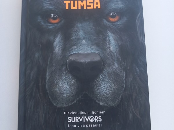 Klanu Suņi. Iestājās Tumsa