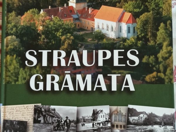 Straupes grāmata