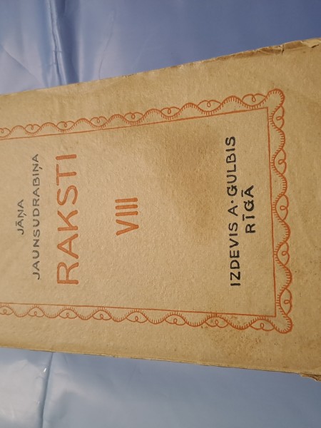 Raksti VIII
