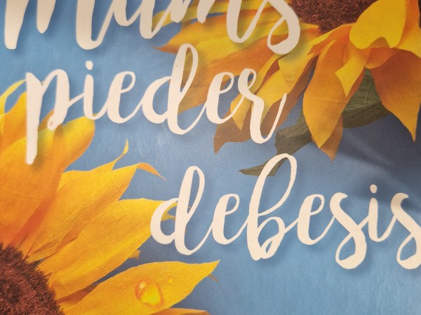 Mums pieder debesis