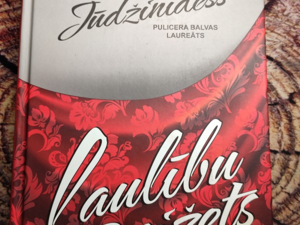 Laulību sižets