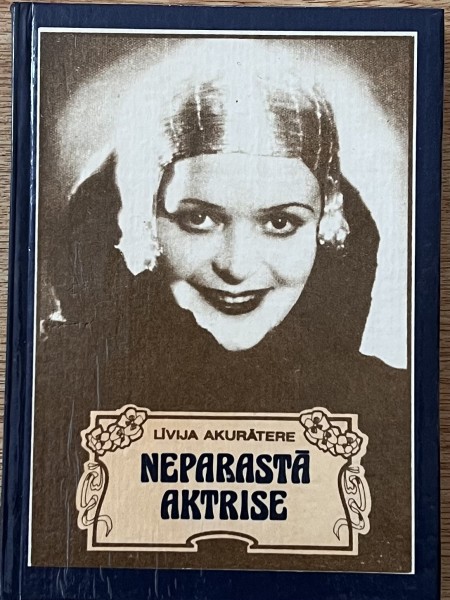 Neparastā aktrise