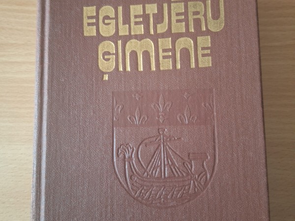 Egletjēru ģimene