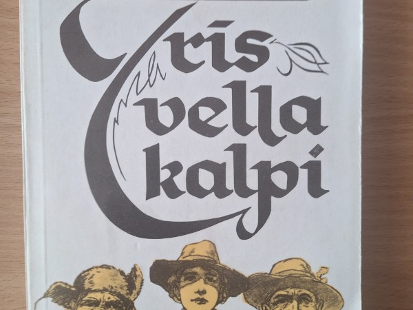 Trīs  vella kalpi