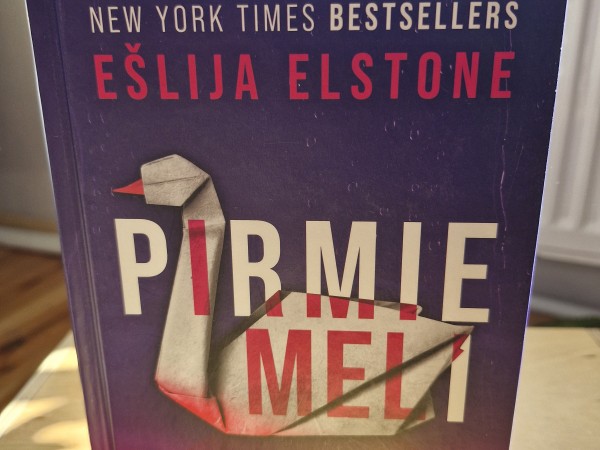 Pirmie meli