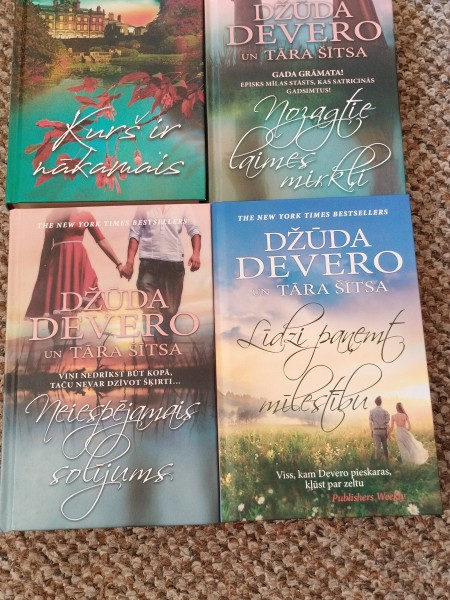 Dažādas grāmatas