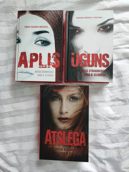 Aplis Triloģija
