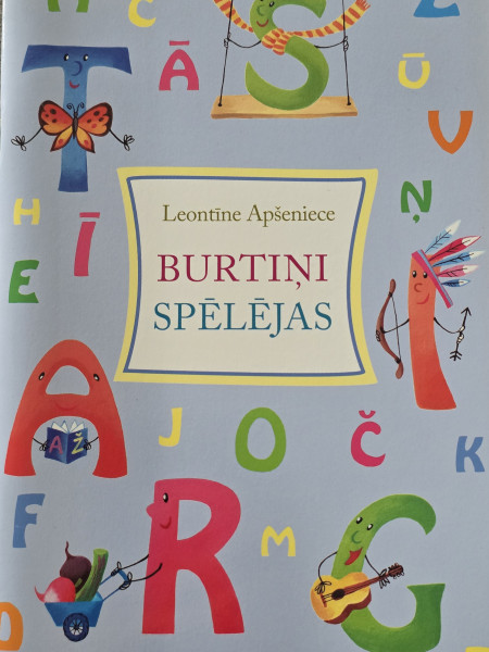 Burtiņi spēlējas