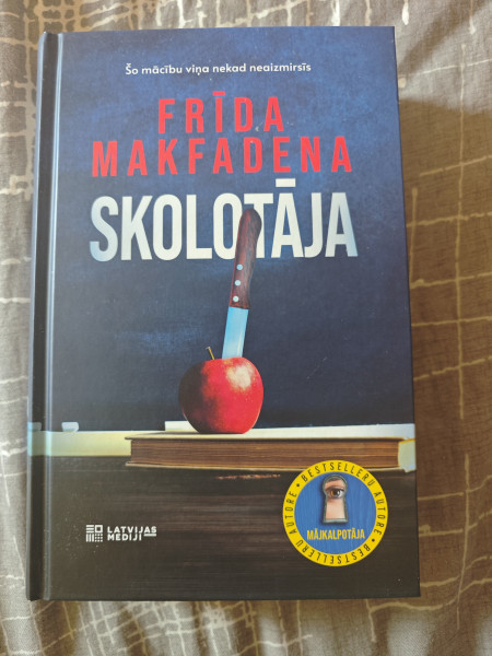 Skolotāja