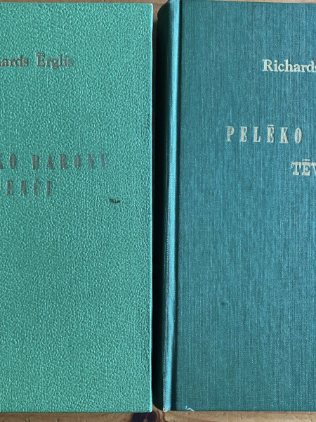 Pelēko baronu senči