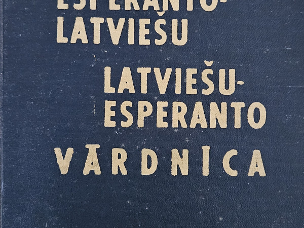 Esperanto-latviešu, latviešu-esperanto vārdnīca