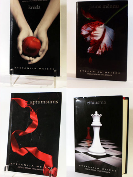 Krēsla (I), Jauns mēness (II), Aptumsums (III), Rītausma (IV)