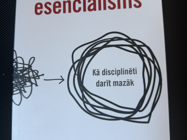 Esenciālisms