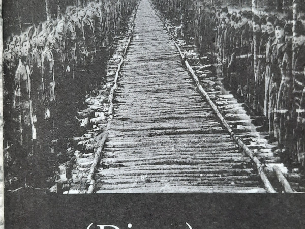 (Divas) puses. Pēc grāmatas...