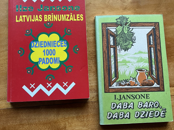 Ilzes Jansones grāmatu komplekts